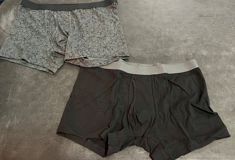 Photo 1 of (XL) 2pk Mens Goodfellow Boxers