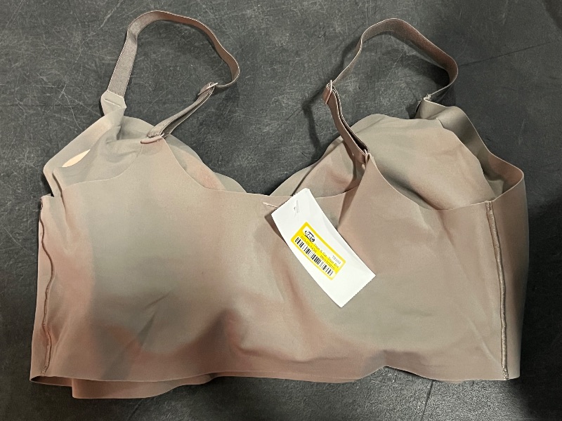 Photo 1 of (L) True Womens Sports Bra- Spandex