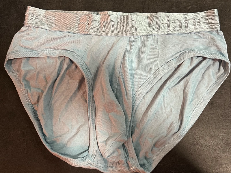 Photo 1 of (S) 3pk Hanes Underwear, 2 Boxer Briefs, 1 Briefs