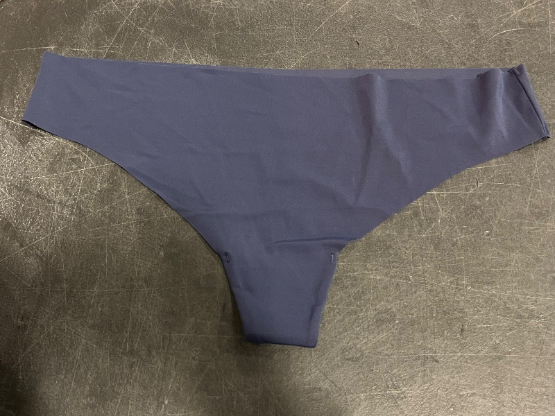 Photo 1 of (L) 3 Pairs of Womens Underwear 