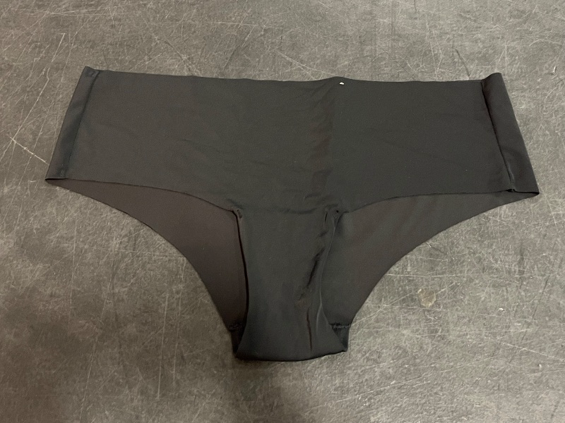 Photo 1 of (L) 3 Pairs of Womens Underwear 