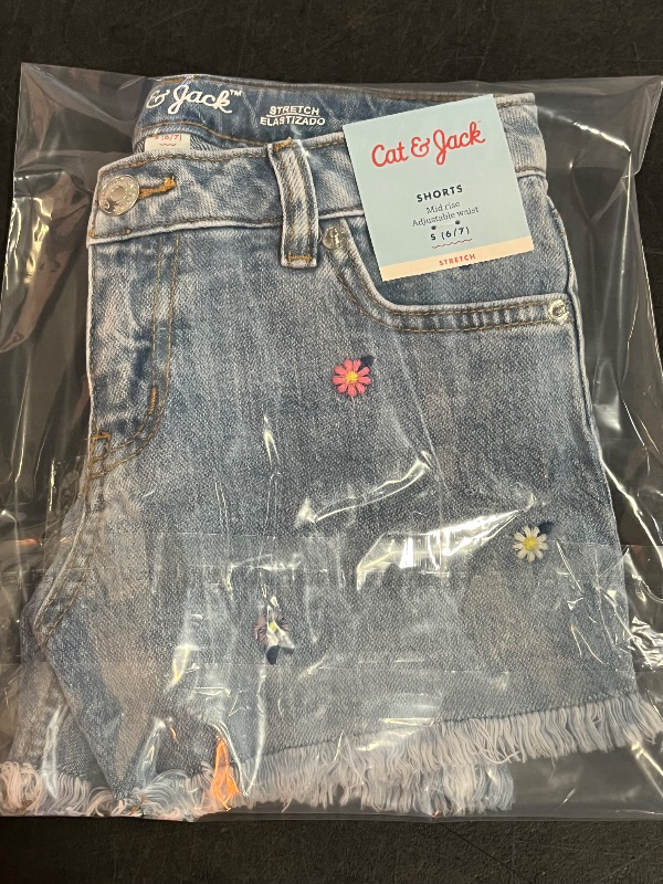 Photo 1 of (S) Girls' Mid-Rise Floral Cutoff Jean Shorts - Cat & Jack™ Light Wash Blue S: Adjustable Waistband, Stretch Denim