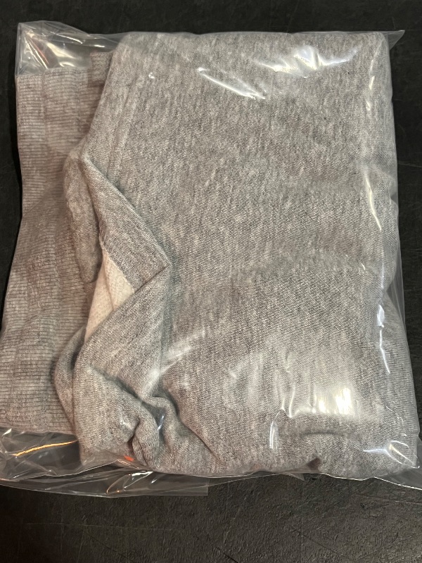 Photo 1 of (L) Women's Fleece Lounge Shorts - Colsie™ Gray L: Midweight, Side Pocket, Elastic Waistband
