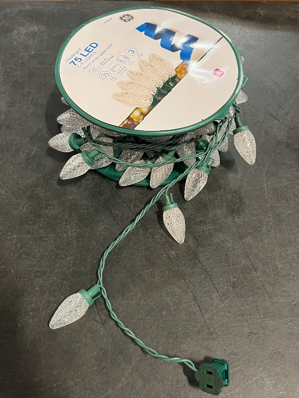 Photo 1 of GE StayBright 75-Count 37-ft Constant White LED Plug-In Christmas String Lights
