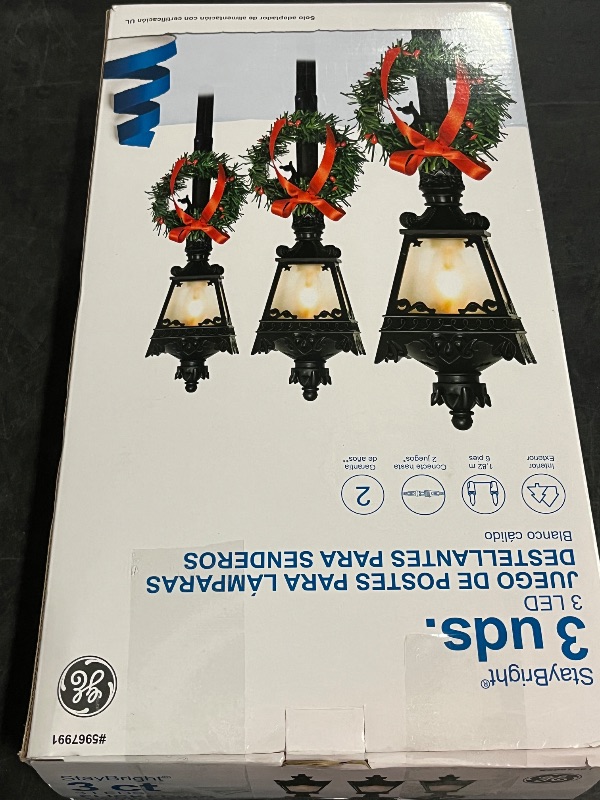 Photo 1 of GE 3 Count StayBright LED FLicking Lampost Pathway Markers 