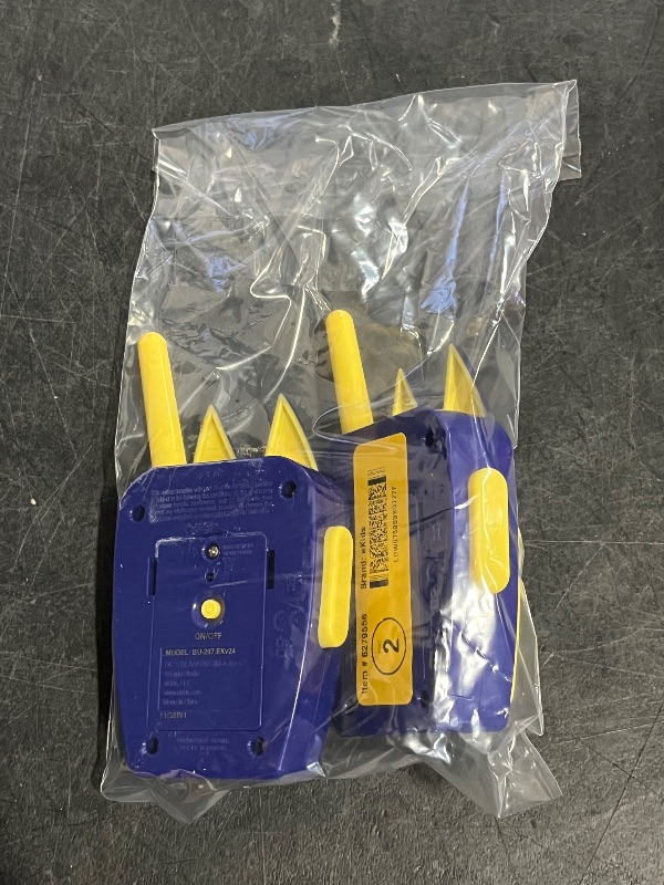 Photo 1 of eKids Bluey WAlkie Talkies 