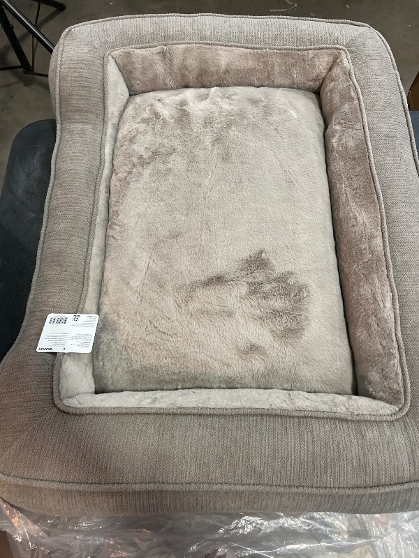 Photo 1 of Heart & Herd Rectangular Twill Tan Polyester Bolster Dog Bed ( Medium )
