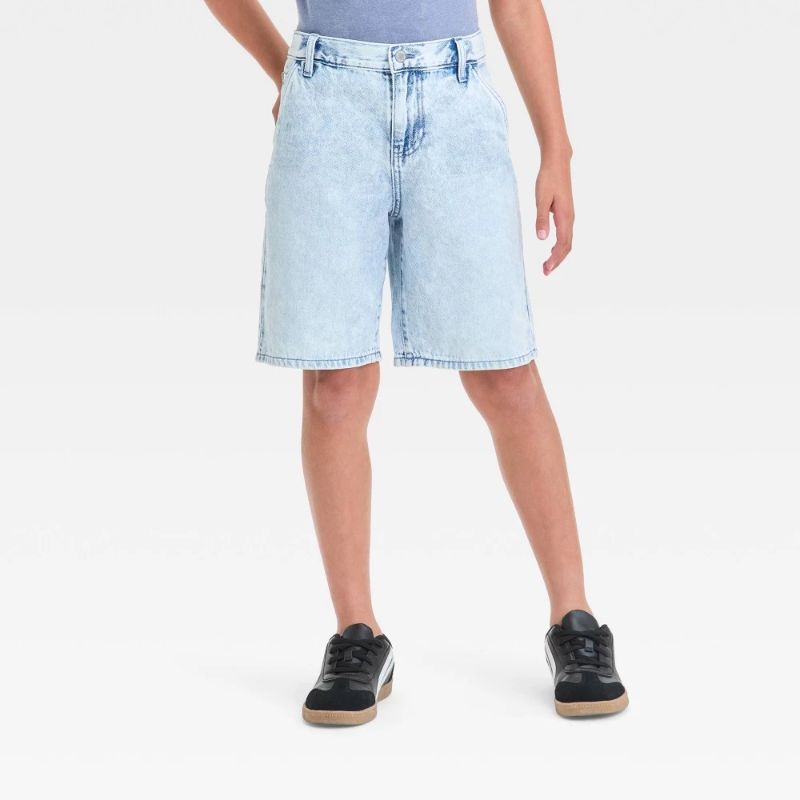 Photo 1 of (L) Boys' Loose Jean Shorts - Art Class™ Light Wash L: Midweight Denim, Adjustable Waistband, Pockets, Mid Rise, Knee Length
