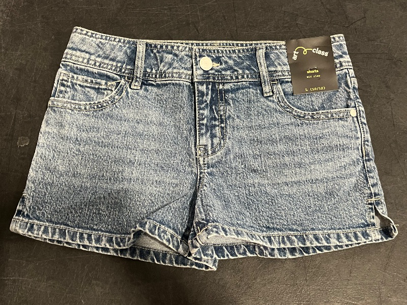 Photo 1 of (L) Girls' Mid-Rise Shortie Denim Shorts - Art Class™ Light Wash L
