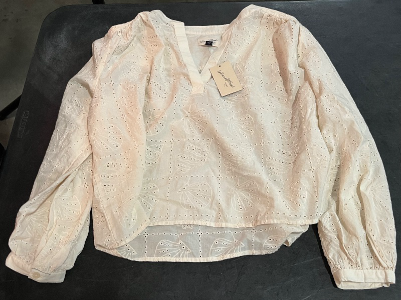 Photo 1 of (M) Women's Long Sleeve Popover Blouse - Universal Thread™ Cream M