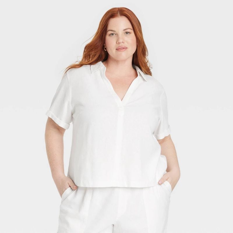 Photo 1 of (XXL) Women's Short Sleeve Popover Blouse - Universal Thread™ White XXL: Linen Rayon Blend, Relaxed Fit, Pullover
