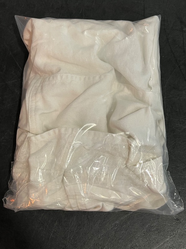 Photo 1 of (XXL) Women's Short Sleeve Popover Blouse - Universal Thread™ White XXL: Linen Rayon Blend, Relaxed Fit, Pullover
