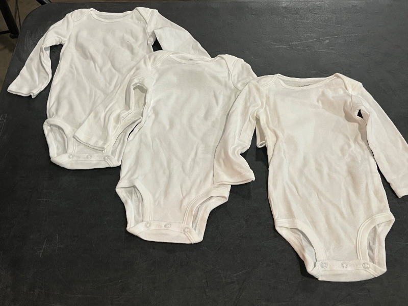 Photo 1 of 9M 4pk Carter Onsies, White