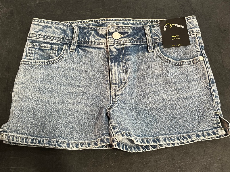 Photo 1 of (XL) Girls' Mid-Rise Shortie Denim Shorts - Art Class™ Light Wash XL
