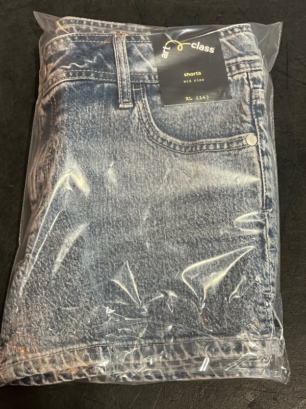 Photo 1 of (XL) Girls' Mid-Rise Shortie Denim Shorts - Art Class™ Light Wash XL
