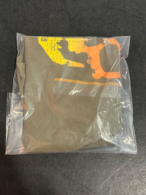 Photo 1 of (S) Boys Goonies T Shirt 