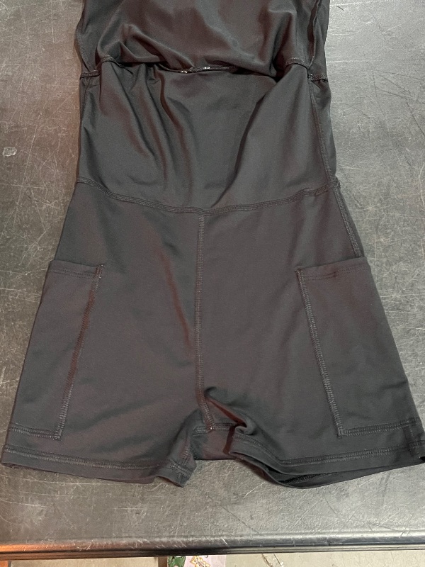 Photo 1 of (M) All in Motion Womens Tennis Outfit , Black M 