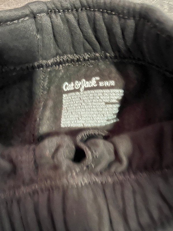 Photo 1 of (XS) Boys Pull On Fleece Sweapants 