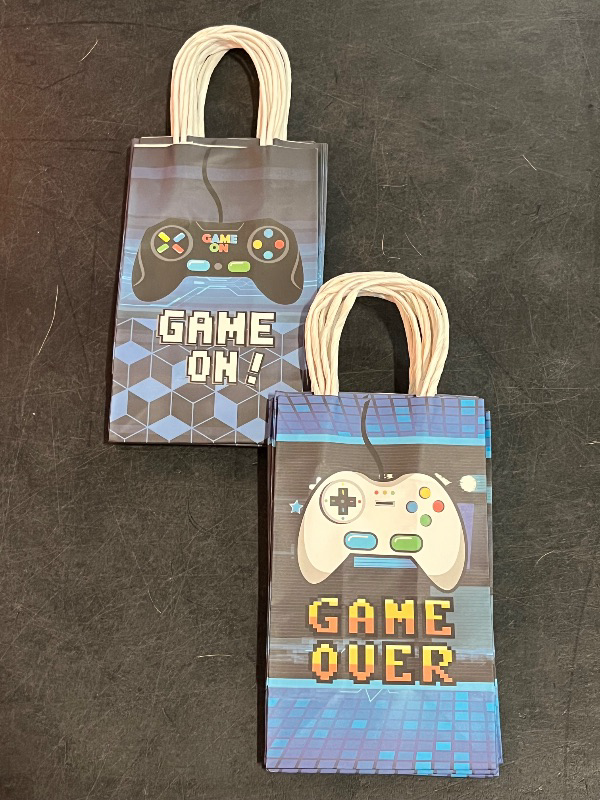 Photo 1 of Epakh 16 Pack Gamer Themed Birthday Party Favors Video Game Gift Bags with Handle for Kids Boys Gaming Goody Candy Treat Bags for Birthday Party Supplies Decorations
