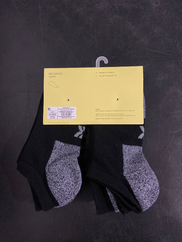 Photo 1 of Boys 6pk No Show Socks - All In Motion Black