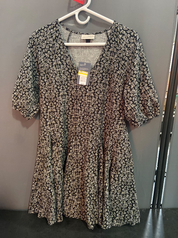 Photo 1 of (Size Small) Women's Bell Elbow Sleeve Mini a-Line Dress - Universal Thread™ Black Floral S: V Neck, Side Pocket, Woven
