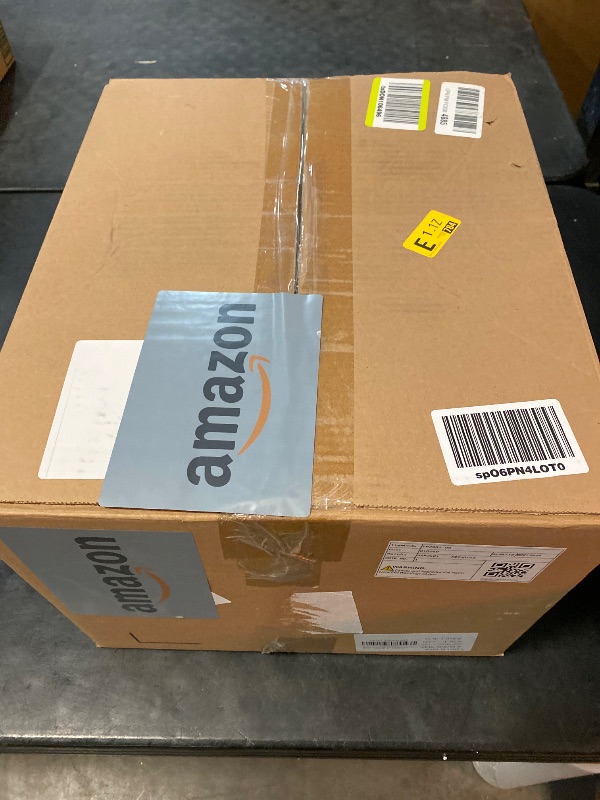 Photo 1 of Headlight Assembly for 2005-2010 Chrysler 300 Trims Only 4-Dr Compatible with 2005 2006 2007 2008 2009 2010 Headlamp with Chrome Housing Clear Reflector Not fit 300C Not fit Hid