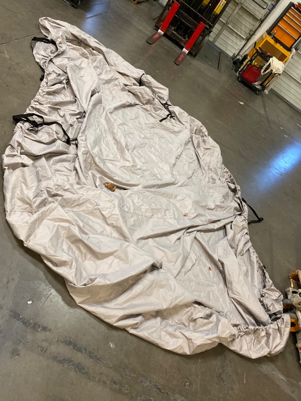 Photo 1 of Heavy-Duty 600D Oxford Waterproof Boat Cover 20-22 ft – Marine Grade Polyester Canvas for V-Hull, Bass, Jon, Center Console & Pontoon Boats, UV & All-Weather Protection with 13 Adjustable Straps