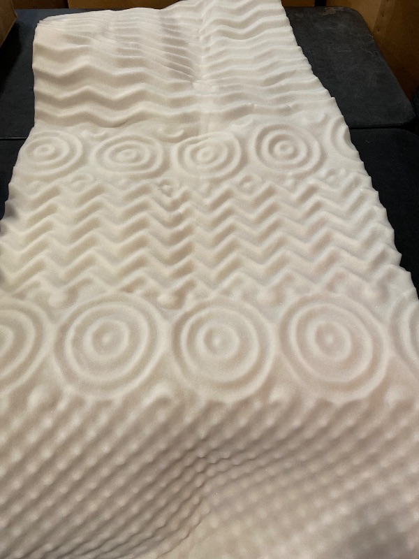 Photo 1 of 5-zone 1.5-inch Memory Foam Mattress Topper