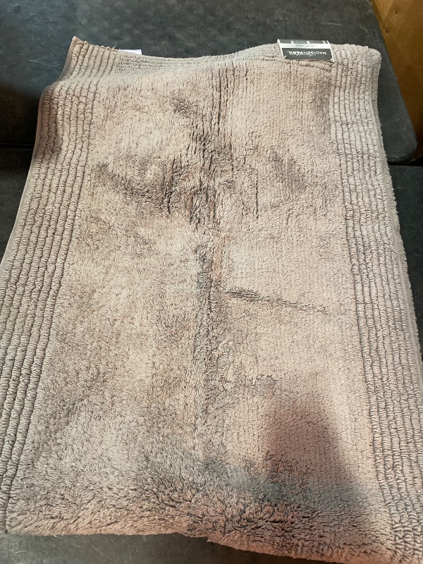 Photo 1 of Madison Park Splendor Reversible 100% Cotton Tufted Bathroom Rug-3000 GSM Hotel Quality Luxurious Plush Medium Pile Bath Mat Absorbent, Quick Dry, Shower Room Décor, 24x72, Charcoal