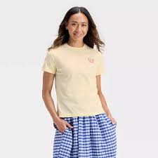 Photo 1 of M Women's Short Sleeve Graphic T-Shirt Red Letters