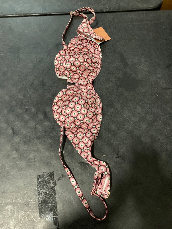 Photo 1 of 38DD Women's Geo Print Balconette Underwire Bikini Top Multi Colored