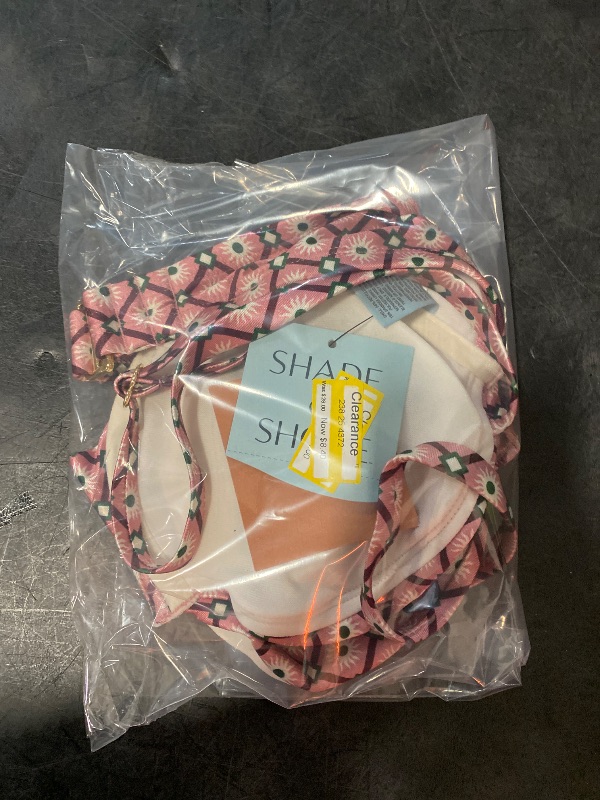 Photo 1 of 34DD Women's Geo Print Balconette Underwire Bikini Top Multi