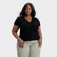 Photo 1 of 2X Women's Short Sleeve V-Neck Button-Down Shirt Black