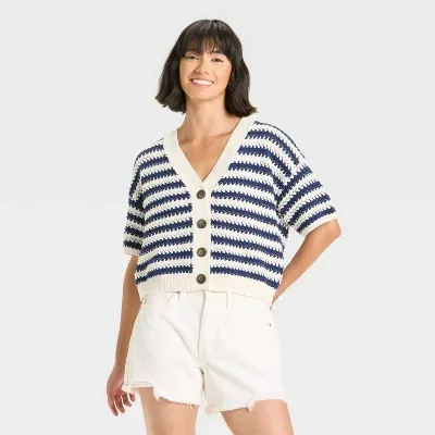 Photo 1 of 1X Women's Short Sleeve Button-Front Cardigan