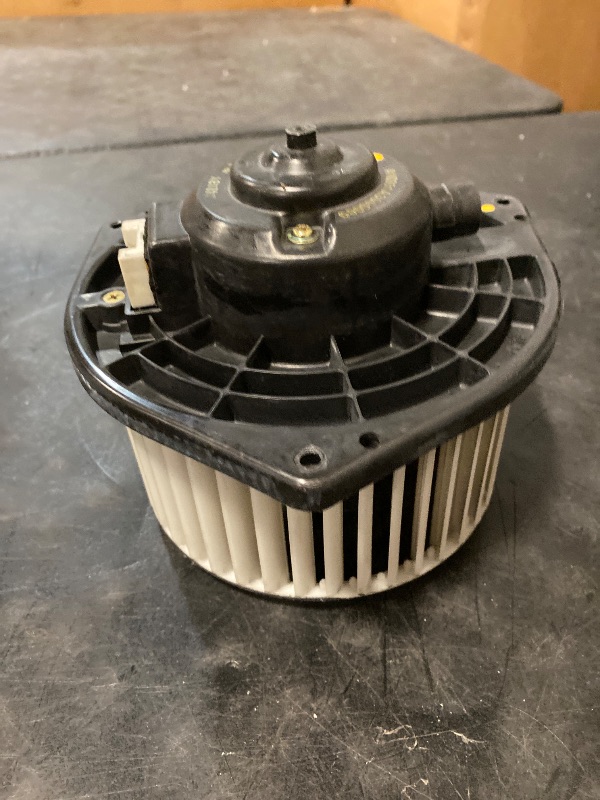 Photo 1 of AC Heater Blower Motor Fan 700004 Compatible with Acura 2004-2008 TL?Compatible with Honda 2003-2007 Accord,HVAC Blower Motor Assembly Replacement for 79310SDNA01 79310SEPA02 HO3126107