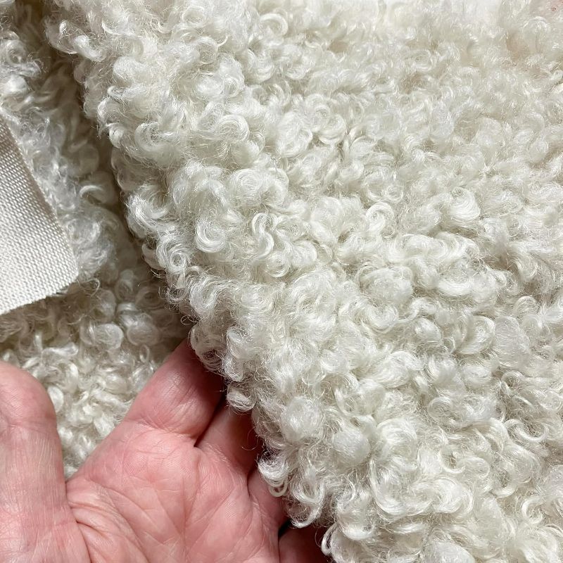 Photo 1 of Cream White Fluffy Shag Rug for Bedroom,4'x6' Machine Washable Soft Shaggy Fuzzy Small Area Rugs for Living Room,Cute Furry Plush Kids Rugs Nursery Dorm Boys Girls Bed Room Carpets,Ivory