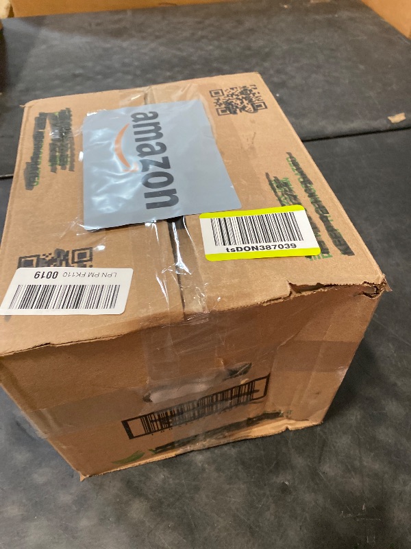 Photo 1 of Brookstone Ultra Soft Plush Electric Heated Throw 4-Heat Settings Built-in Remote, Machine Washable, Grey/White Design (Charcoal)
