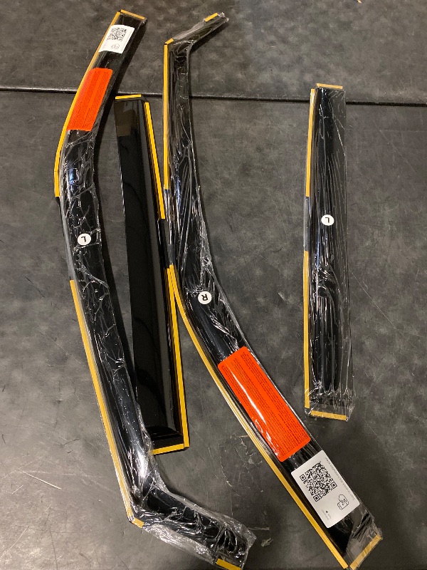 Photo 1 of in-Channel Window Rain Guards Fit for Jeep Wrangler JL/Jeep Gladiator 2018 2019 2020 2021 2022 2023 2024, Window Vent Wind Deflectors Visors Shades Exterior Car Accessories, 4 Pieces