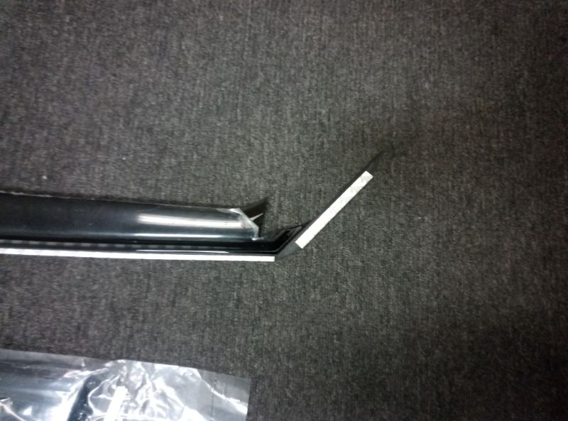 Photo 3 of 2019-2025 in-Channel Rain Guards Side Window Visor Deflectors for Toyota Toyota Rav4 SE XSE LE XLE Adventure Limited Hybrid 2020 2021 2022 2023 2024