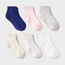 Photo 1 of M Girls' 6pk Scallop Ankle Socks