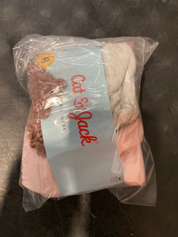 Photo 1 of M Girls' 6pk Scallop Ankle Socks