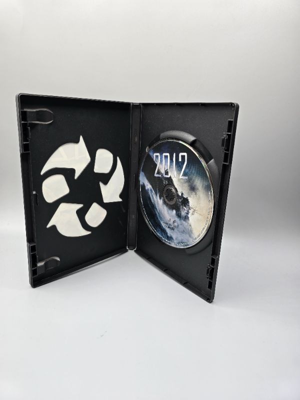 Photo 1 of 2012 Movie - DVD 