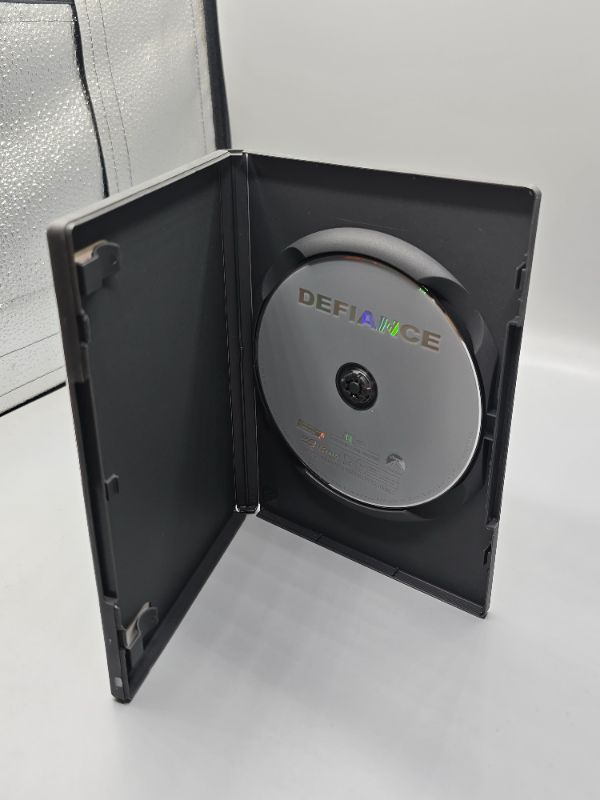 Photo 1 of Defiance DVD