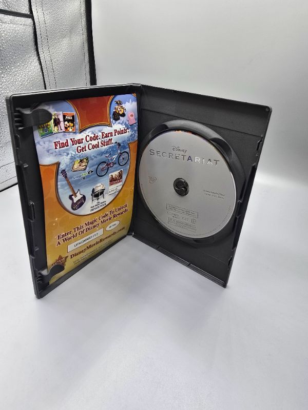 Photo 1 of Secretariat DVD