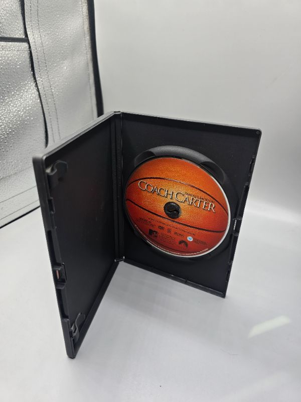 Photo 1 of Coach Carter (Widescreen Edition)