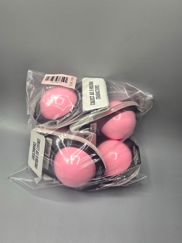 Photo 1 of 5 Pack 7oz Da Bomb Penguin Bath Bomb