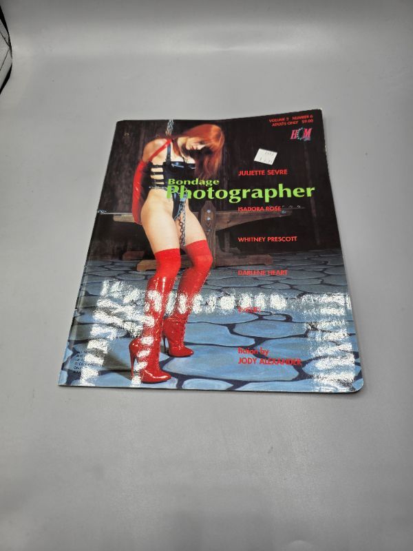 Photo 1 of BONDAGE PHOTOGRAPHER. Vol. 02, No. 06 | 1995. Van Nuys: HOM Inc.