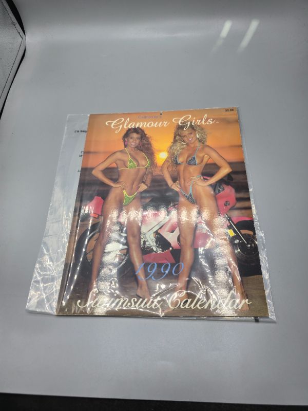 Photo 1 of 1990 California's Glamour Girls calendar Dayna Arias cover measures 11"X8 1/2" Collectable