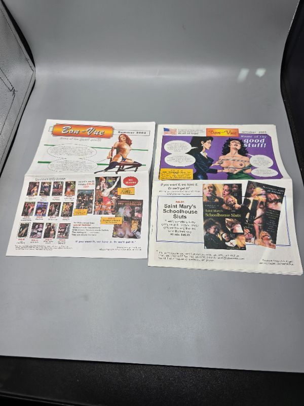 Photo 1 of Bon-Vue Summer 2002 & Bon-Vue October 2001 Collectable Papers