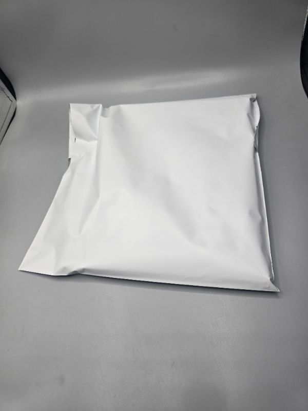 Photo 1 of 4Pc Items - 1 Penthouse Mag, 1 Maxim Mag, 1 2002 Allure Calendar, & 1 Sports Mag. 